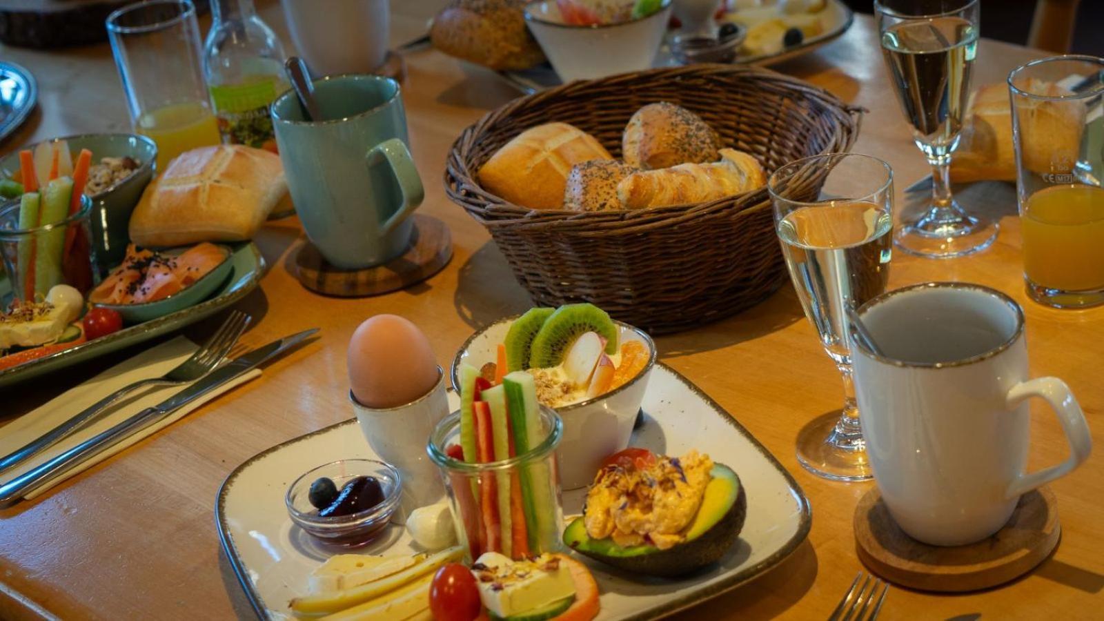 Gaestehaus Am Fuerstweg Heuchelheim-Klingen Eksteriør bilde